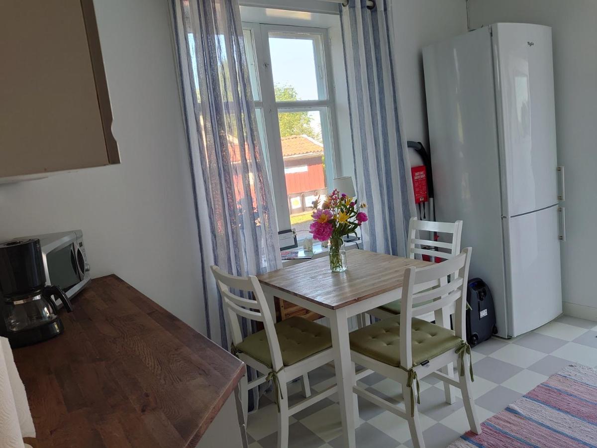 Vandrarhemmet Tallbacka/Aengelsberg Hostel Angelsberg Bagian luar foto