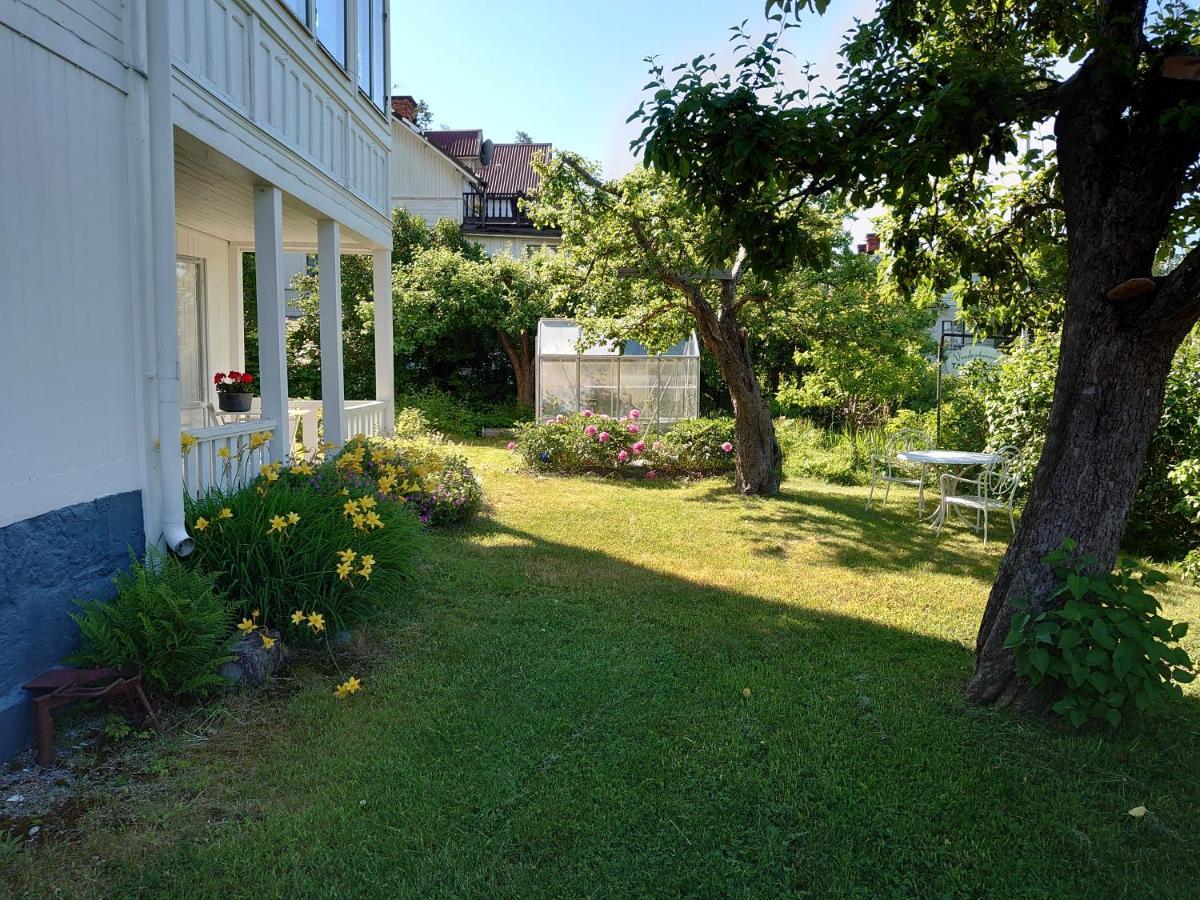 Vandrarhemmet Tallbacka/Aengelsberg Hostel Angelsberg Bagian luar foto
